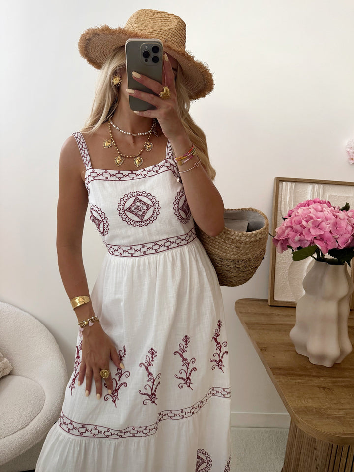 Robe brodée mi-longue JOSÉE