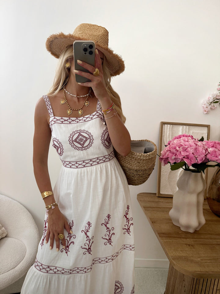 Robe brodée mi-longue JOSÉE